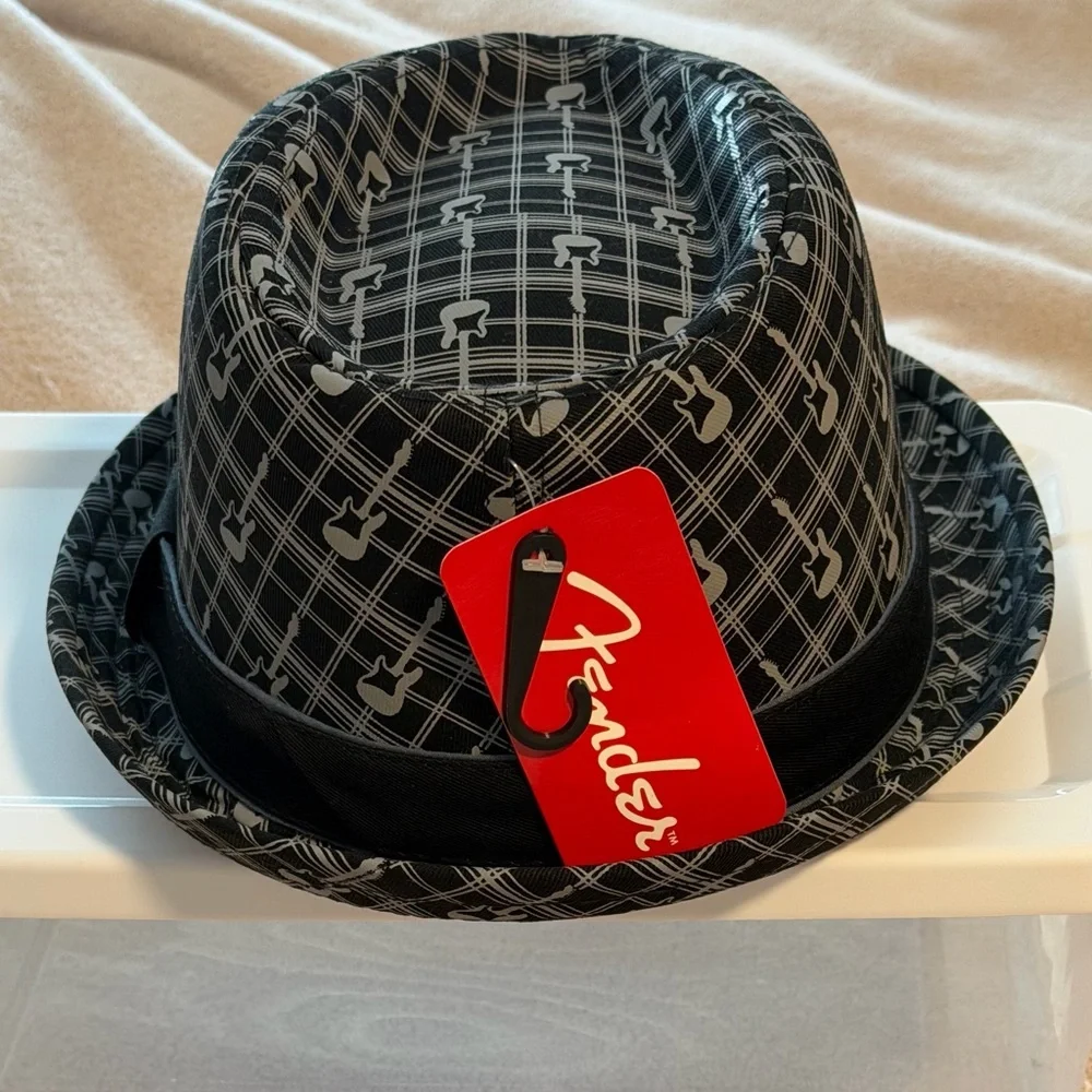 Fender Black and Gray Hat with Socks